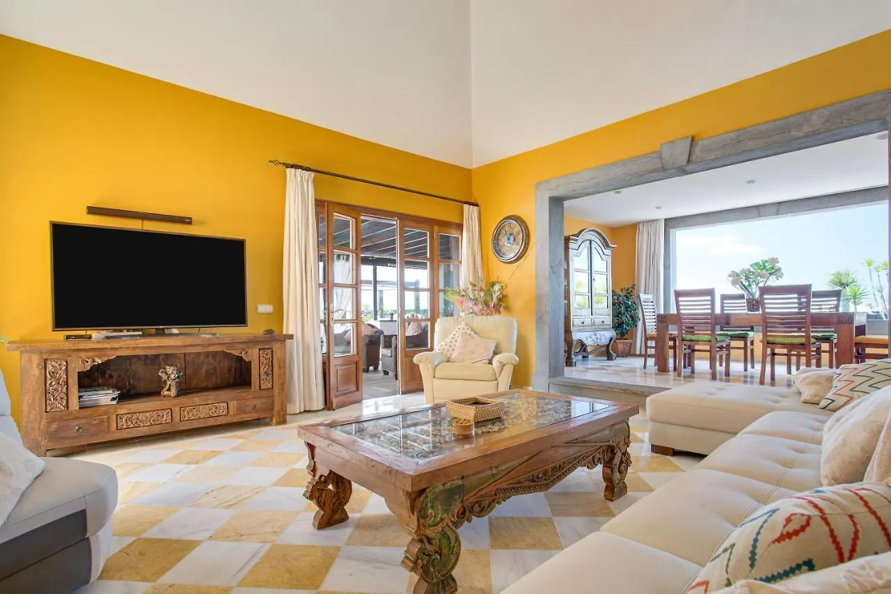 Villa Capricho Playa Blanca